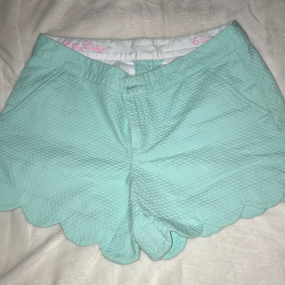 Light blue Lilly Pulitzer “buttercup” short